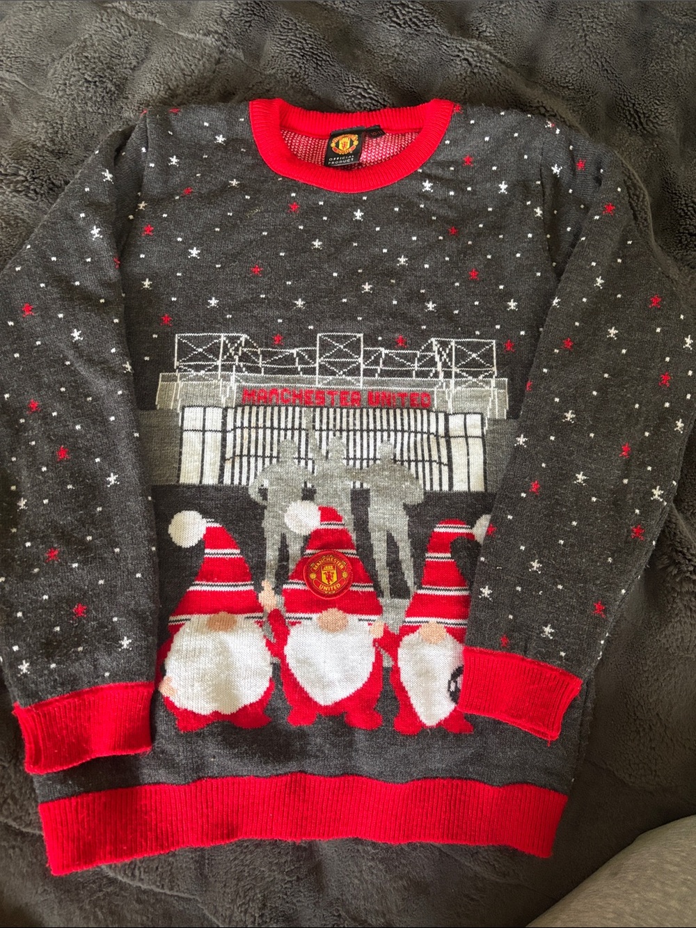 Manchester United Kids Gray & Red Holiday Sweater - Team Gnome Graphic